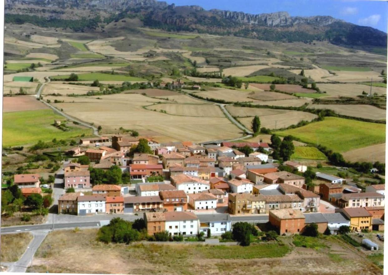 El Establo,Casa Rural Busto de Bureba Exterior photo